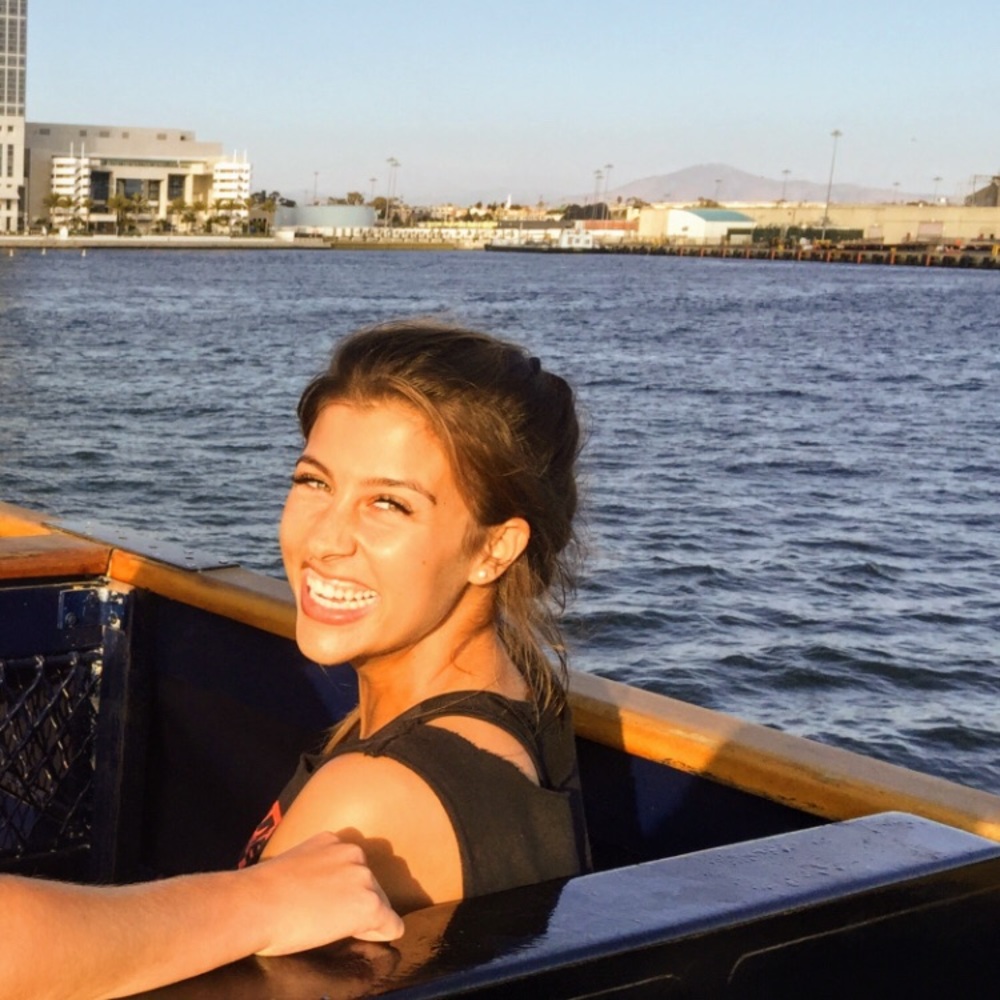 Meet your Posher, Angela